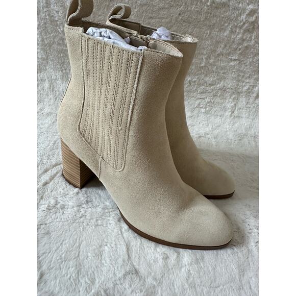 VIOLET & RED Meaghan Heeled Suede Bootie - Picture 4 of 7